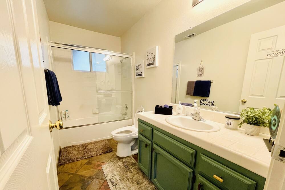 Photo of Bathroom in Oakhurst