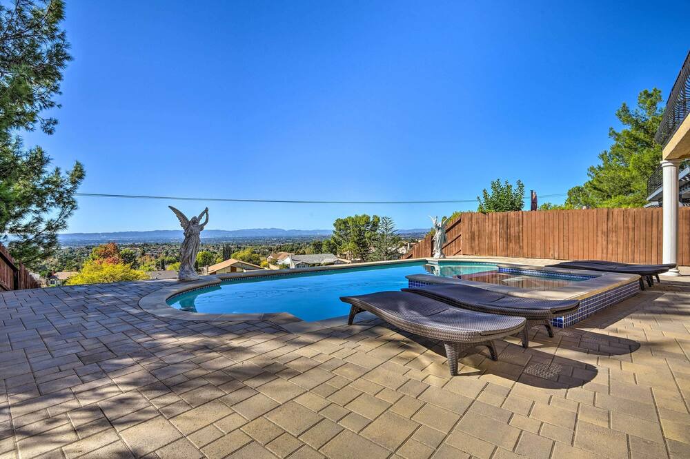 Photo of Outdoor in Sylmar