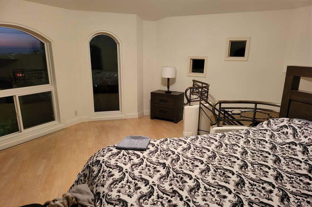 Photo of Bedroom in Olde Carlsbad