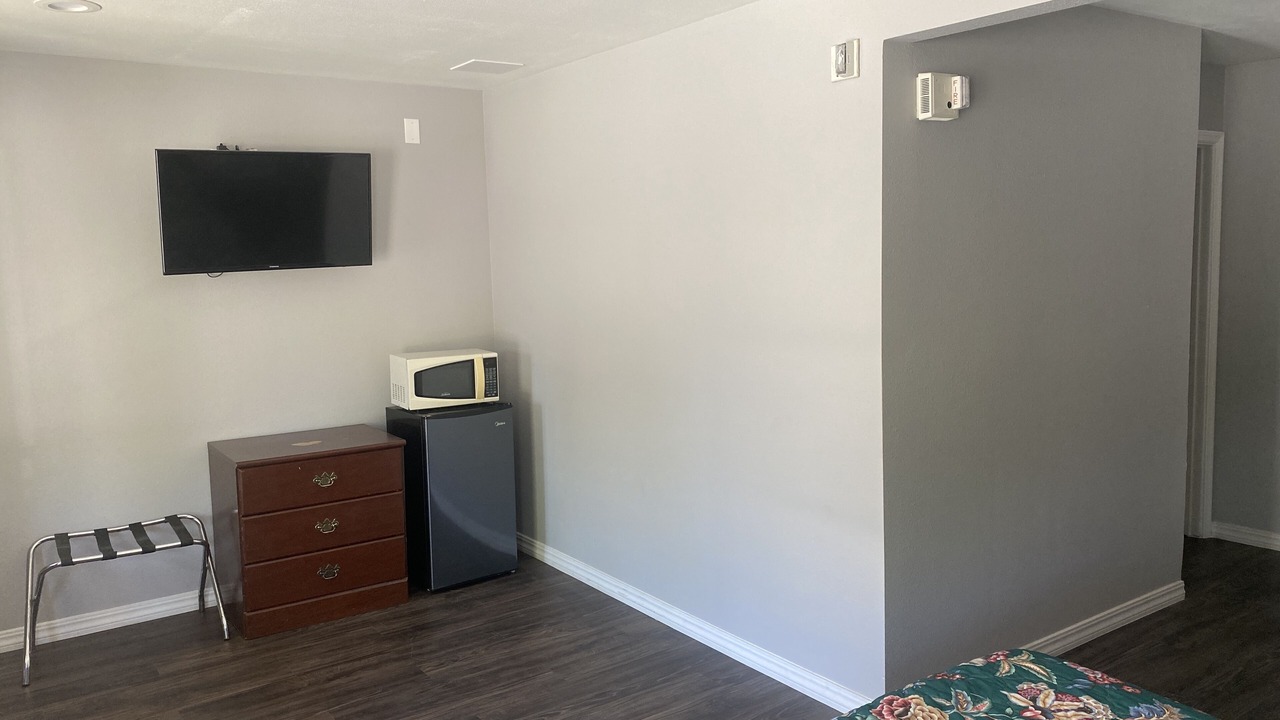 Photo of Bedroom in Pleasant Hill