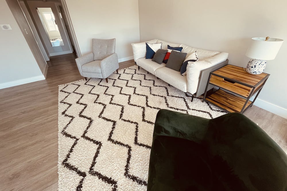 Photo of Livingroom in Norma Triangle