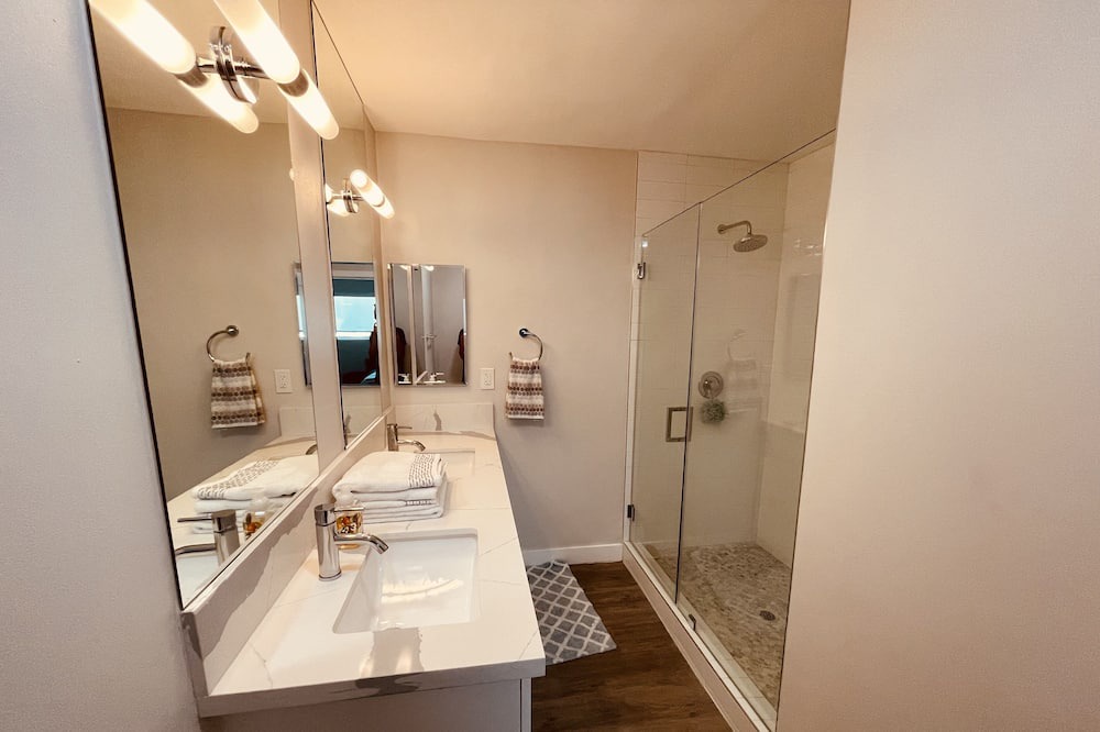 Photo of Bathroom in Norma Triangle