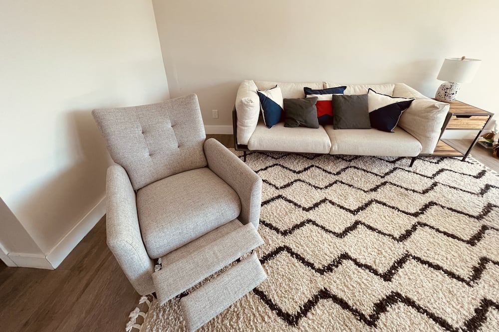 Photo of Livingroom in Norma Triangle