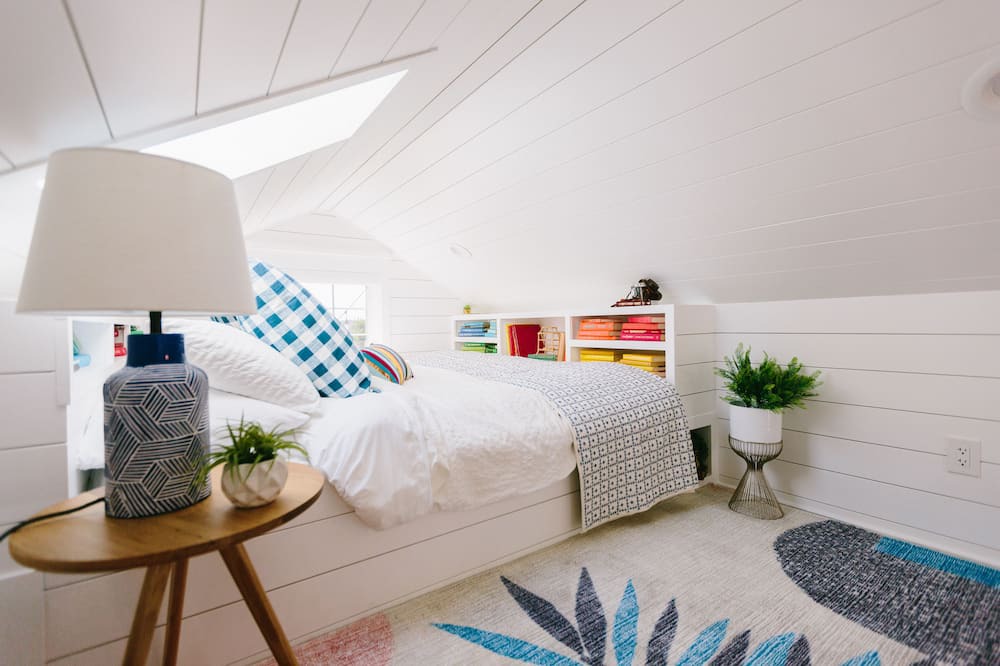 Photo of Bedroom in Castaic