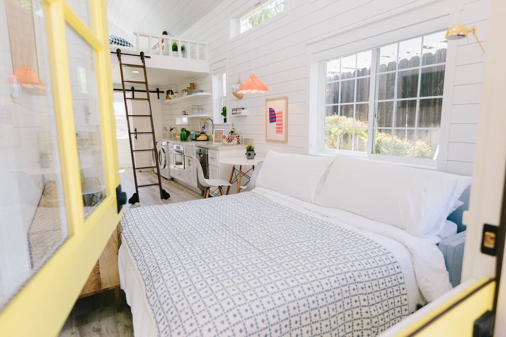 Photo of Bedroom in Castaic