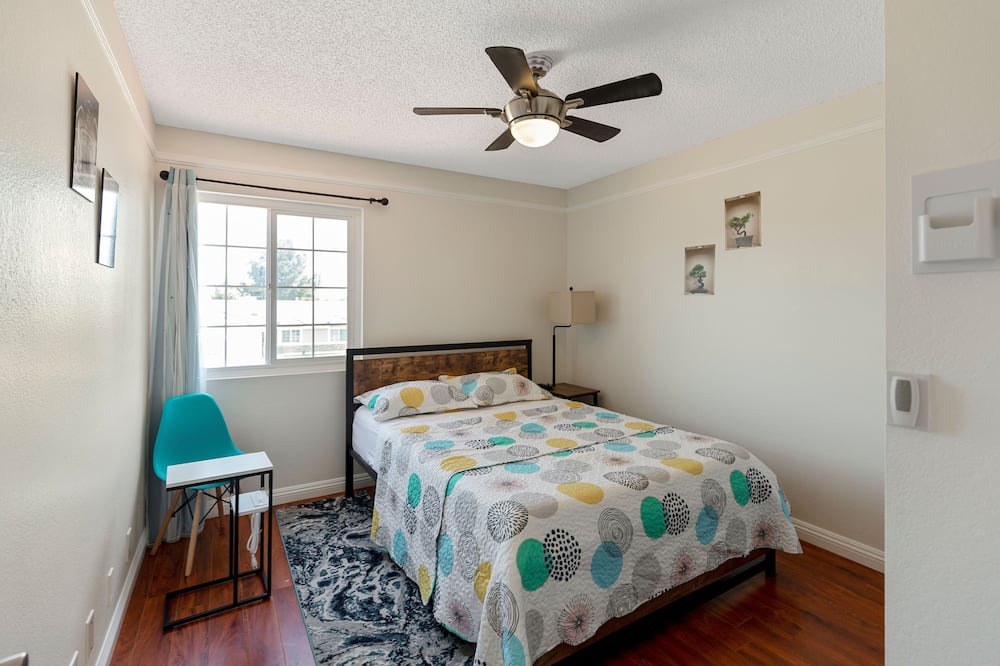 Photo of Bedroom in Riverside