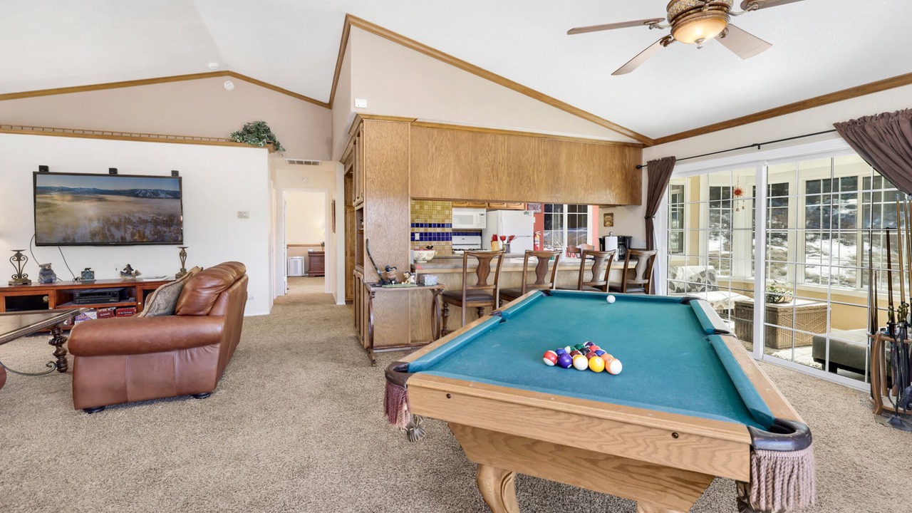 Photo of Bedroom in Moonridge