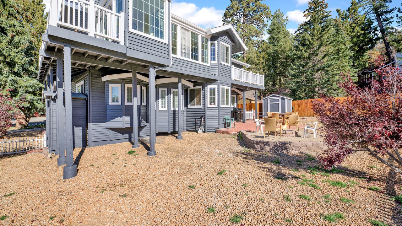 Photo of Outdoor in Moonridge