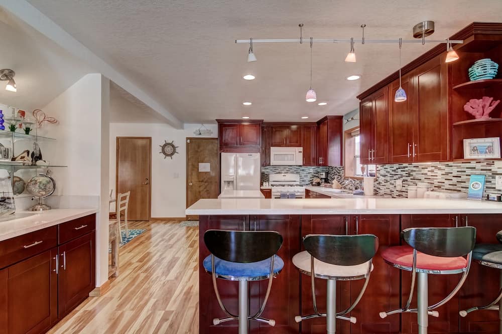 Photo of Kitchen in Tahoe Keys