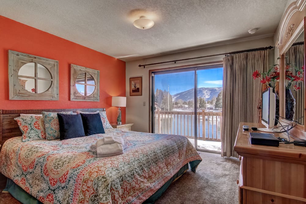Photo of Bedroom in Tahoe Keys