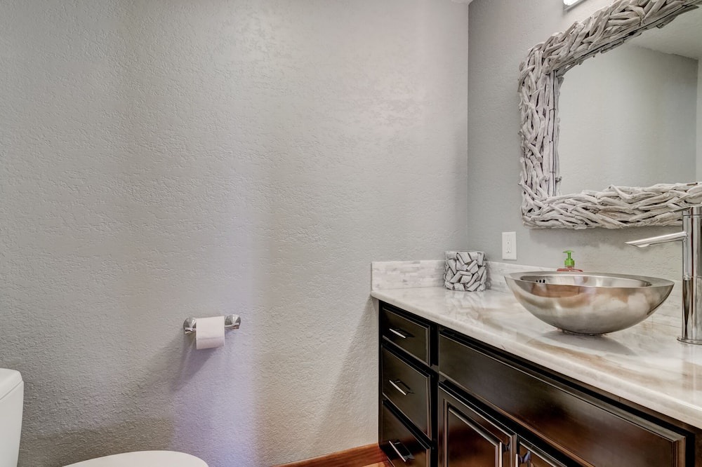 Photo of Bathroom in Tahoe Keys