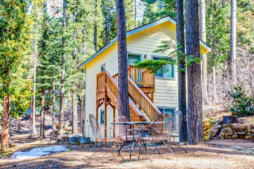 Photo of Others in Yosemite West