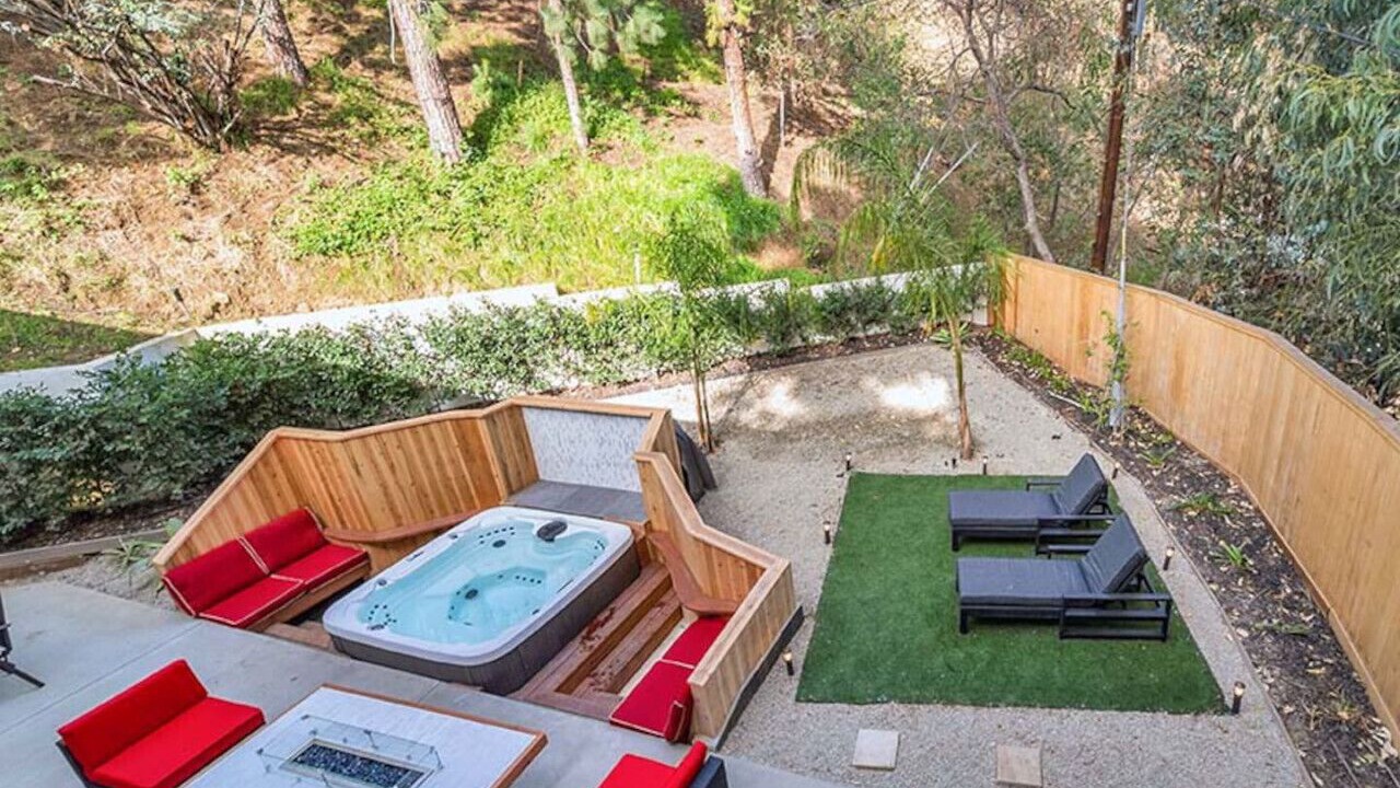 Photo of Outdoor in Studio City