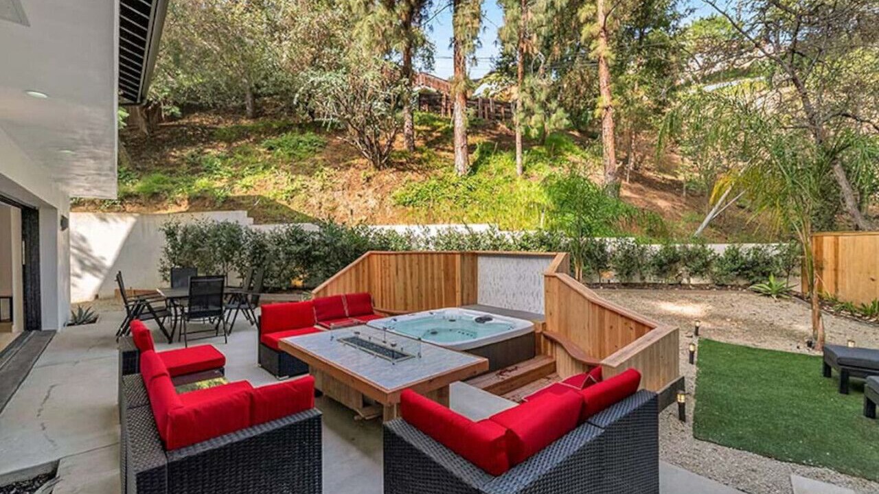 Photo of Outdoor in Studio City