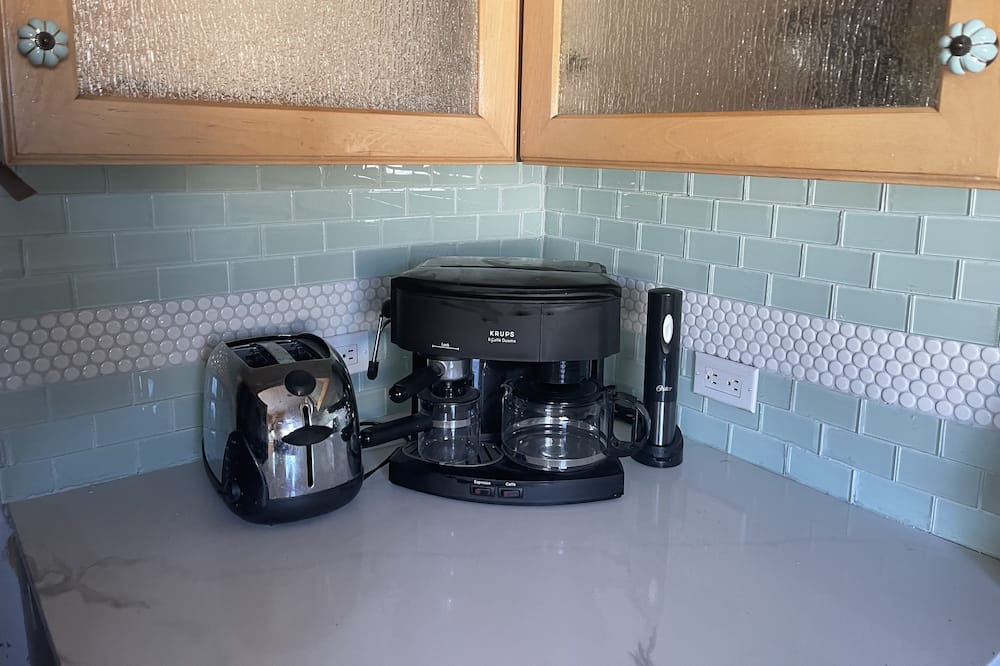 Photo of Kitchen in Del Aire