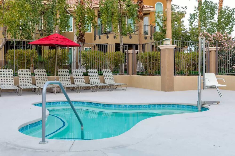 Photo of Outdoor in Palm Desert