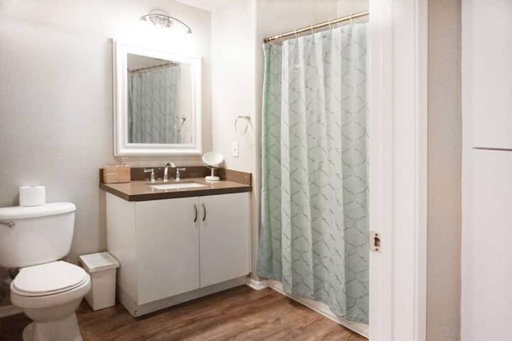 Photo of Bathroom in University City