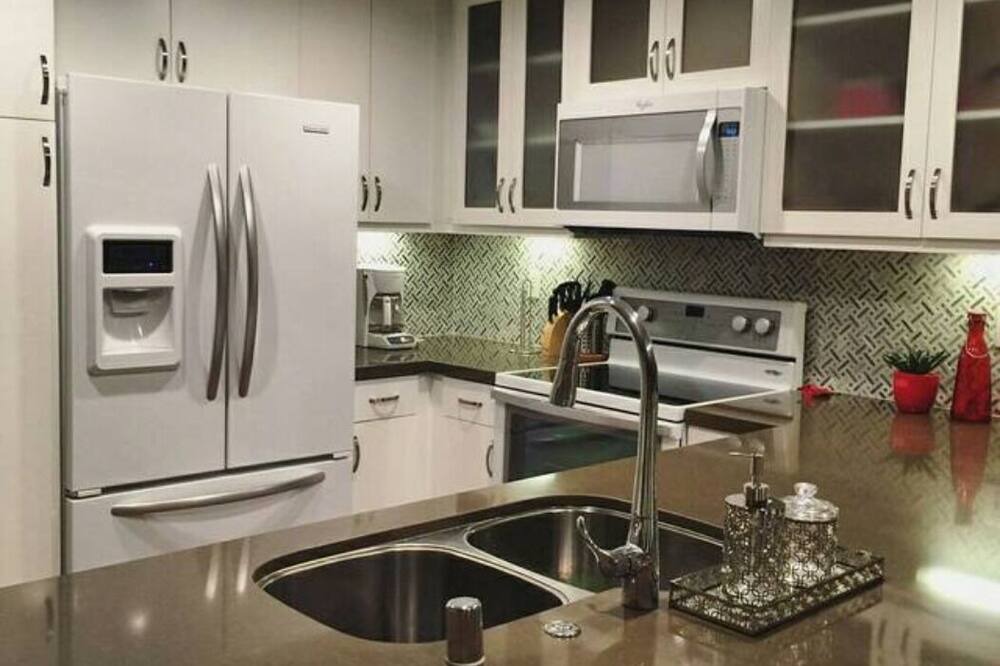 Photo of Kitchen in University City