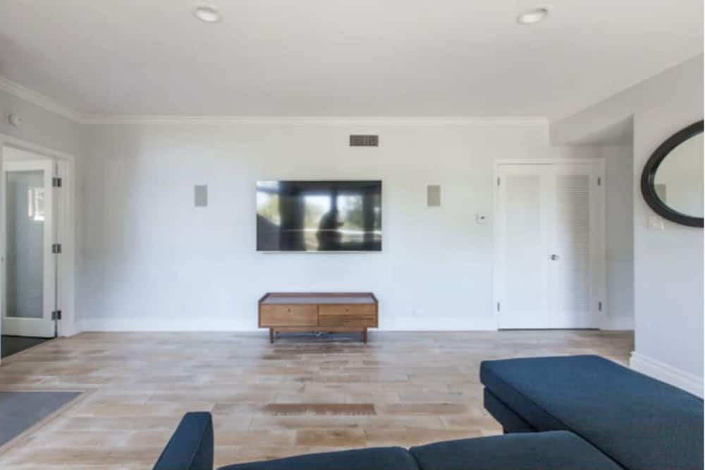 Photo of Bedroom in Bel Air