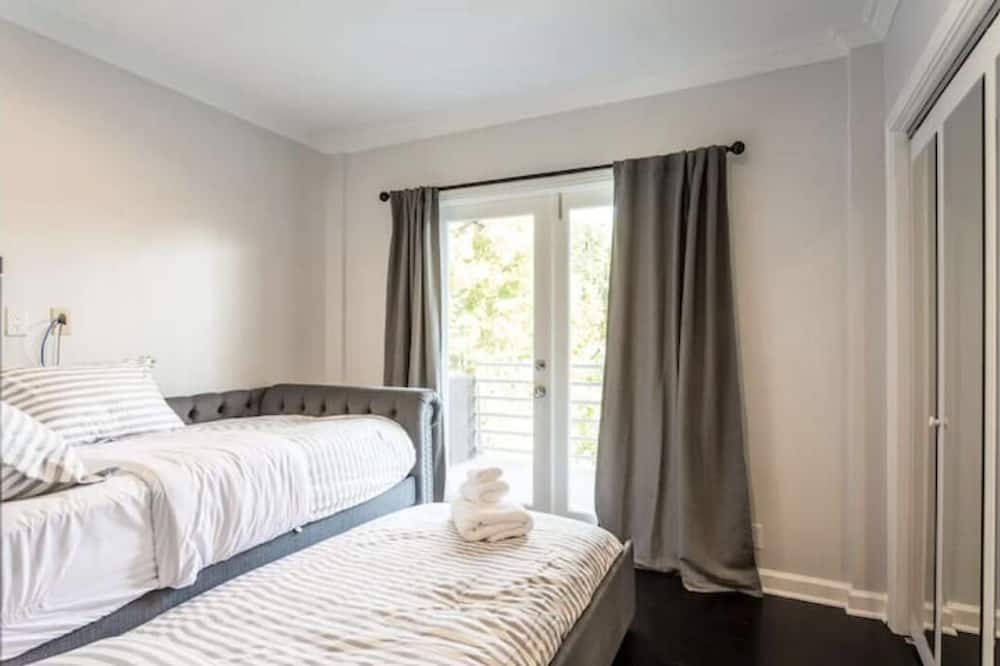 Photo of Bedroom in Bel Air