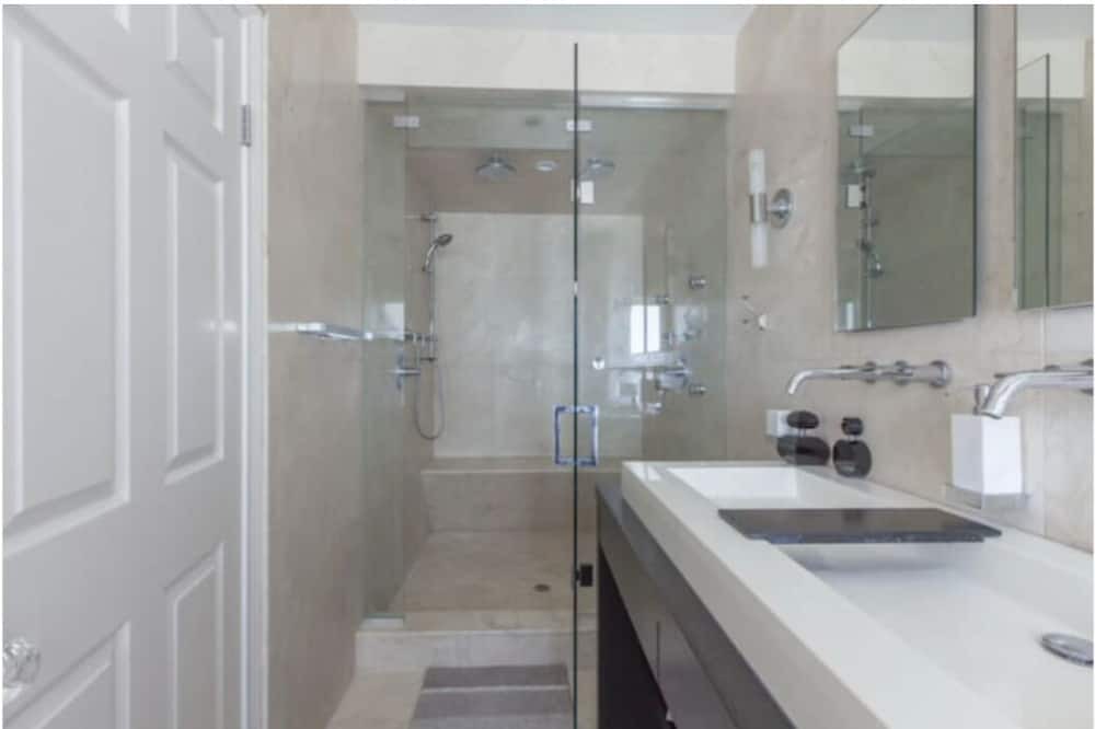 Photo of Bathroom in Bel Air