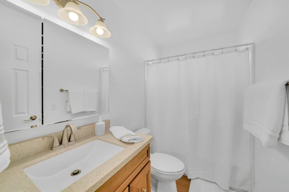 Photo of Bathroom in San Clemente