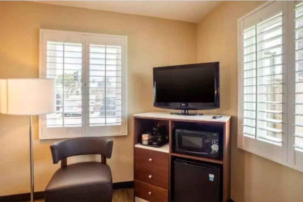 Photo of Bedroom in Roseville - Fleet Ridge
