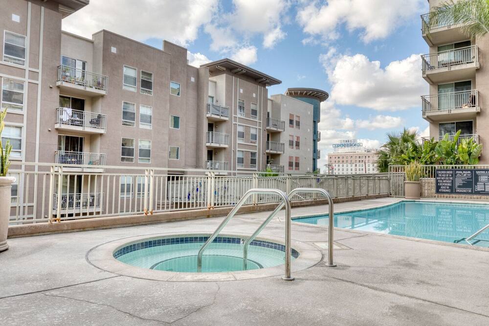 Photo of Outdoor in City West