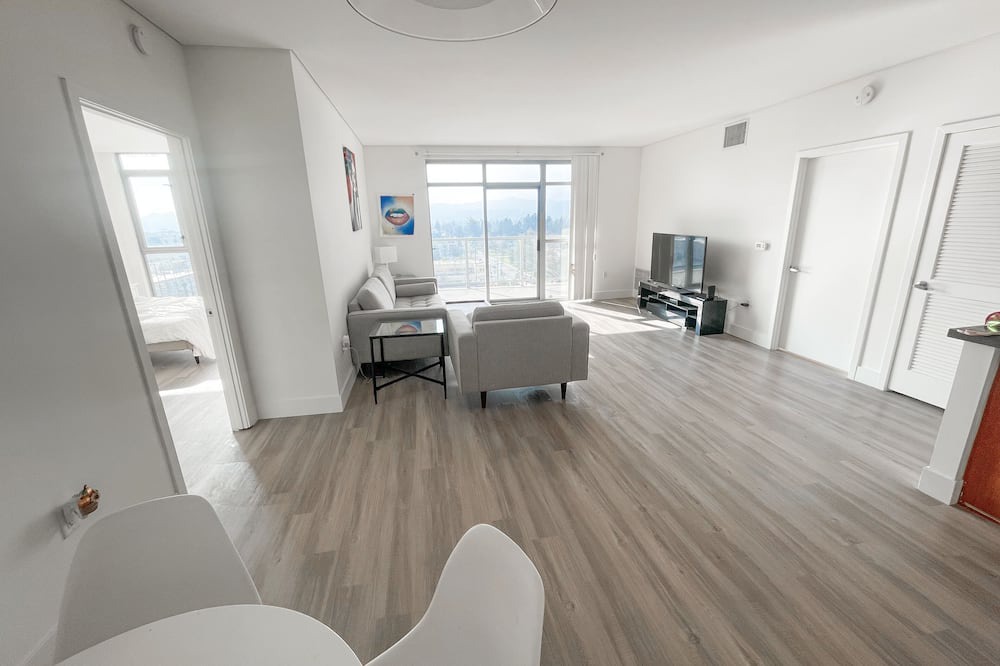 Photo of Livingroom in NoHo Arts District