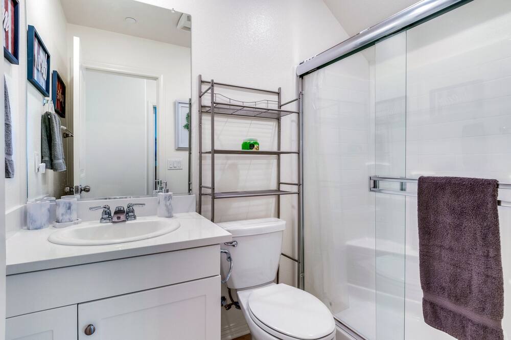 Photo of Bathroom in Fontana
