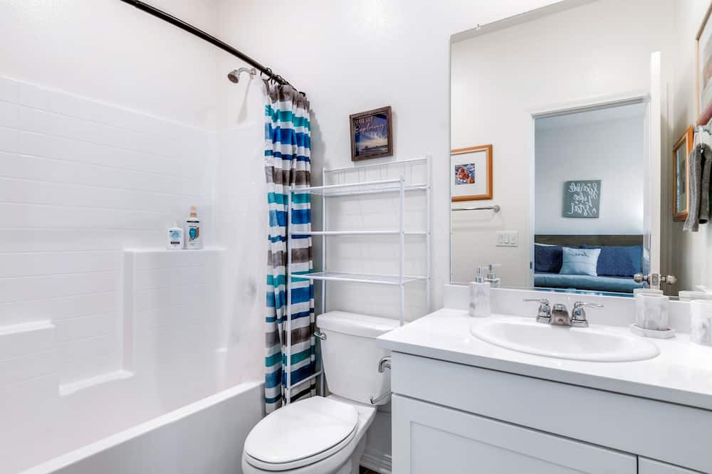 Photo of Bathroom in Fontana