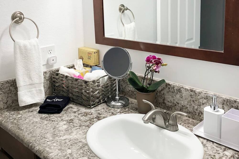 Photo of Bathroom in Laguna Hills