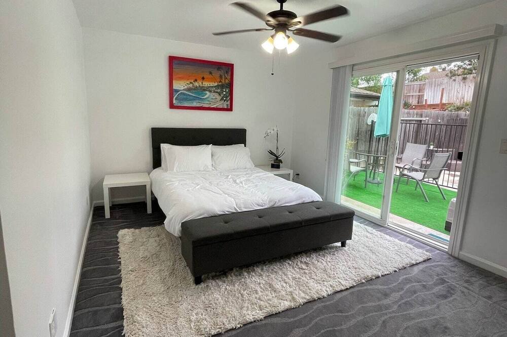 Photo of Bedroom in Laguna Hills