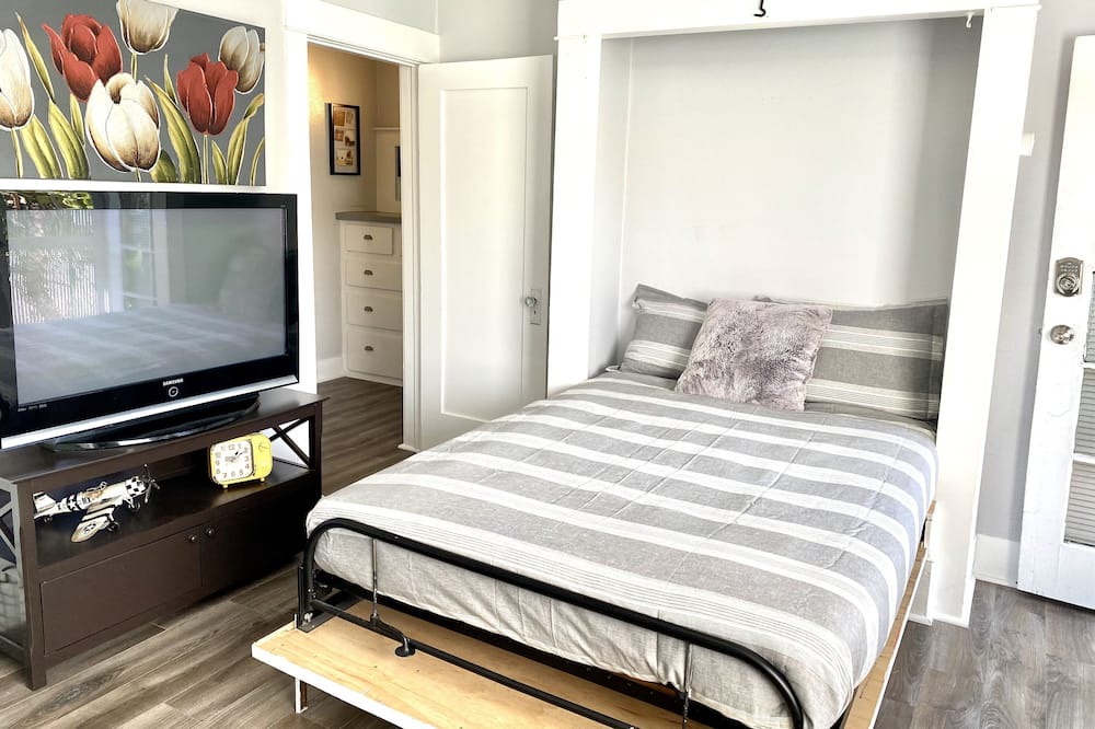 Photo of Bedroom in Central San Pedro
