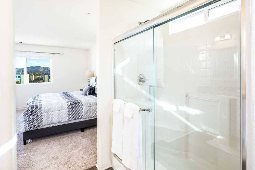 Photo of Bedroom in Moreno Valley