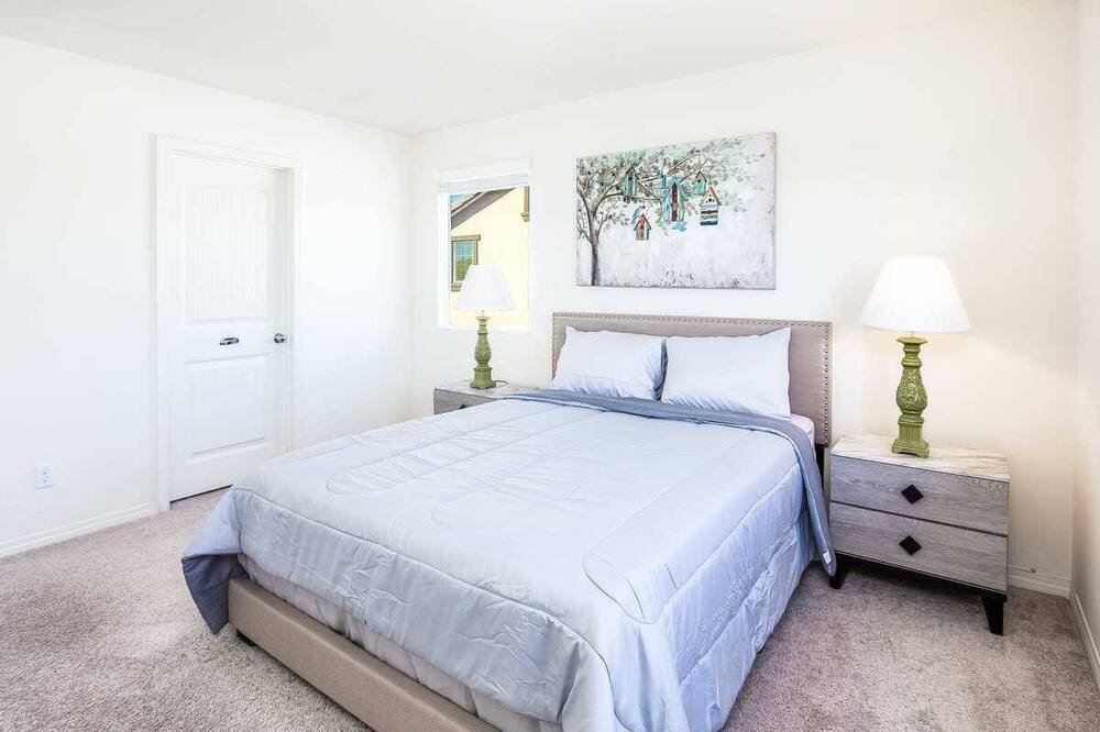 Photo of Bedroom in Moreno Valley