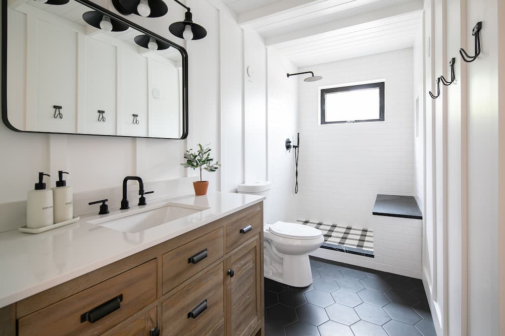 Photo of Bathroom in Lompoc