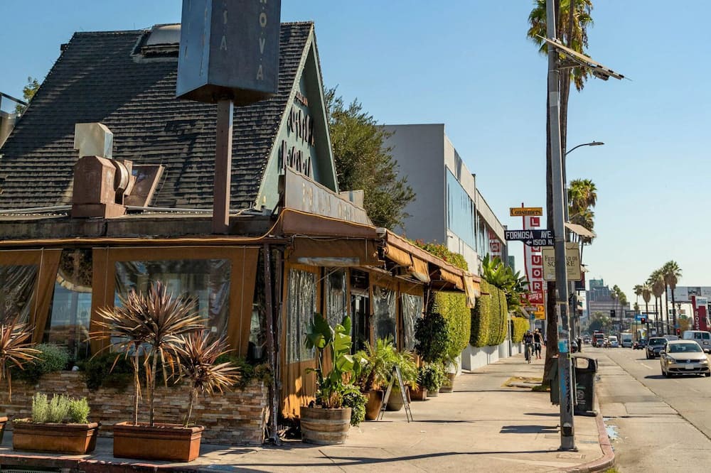 Photo of Outdoor in Hollywood