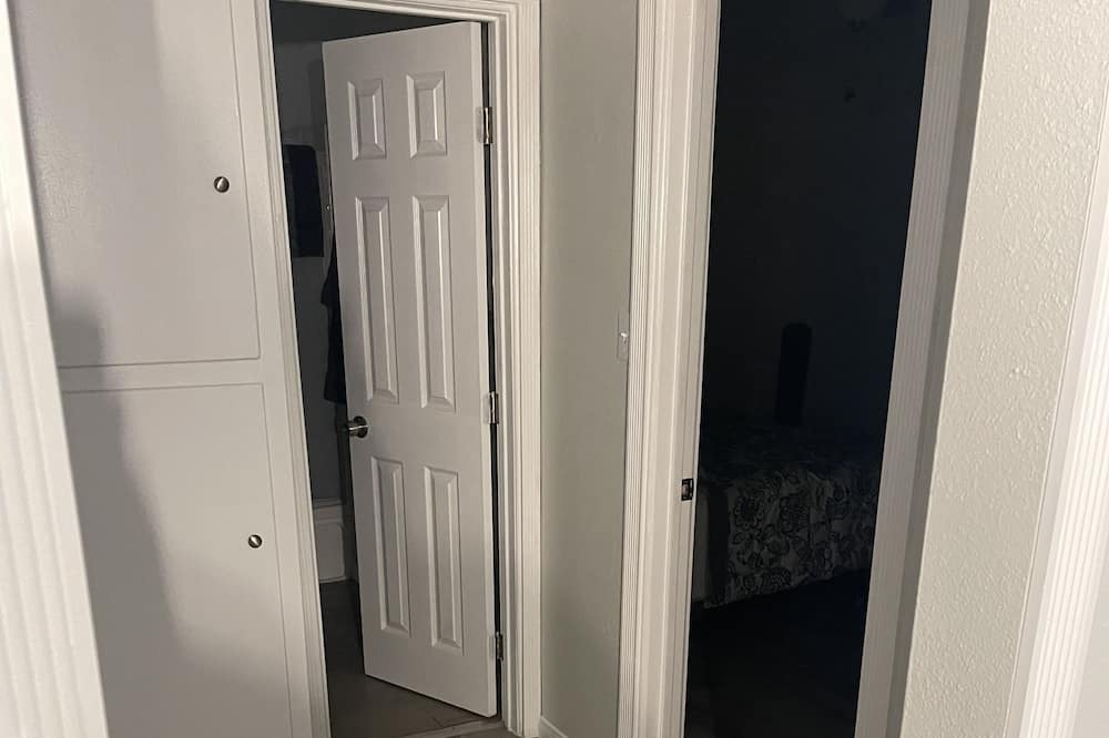 Photo of Bedroom in South Montebello