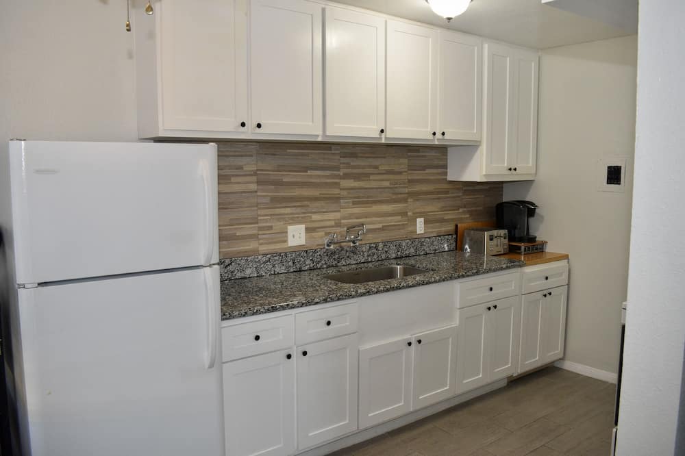 Photo of Kitchen in South Montebello