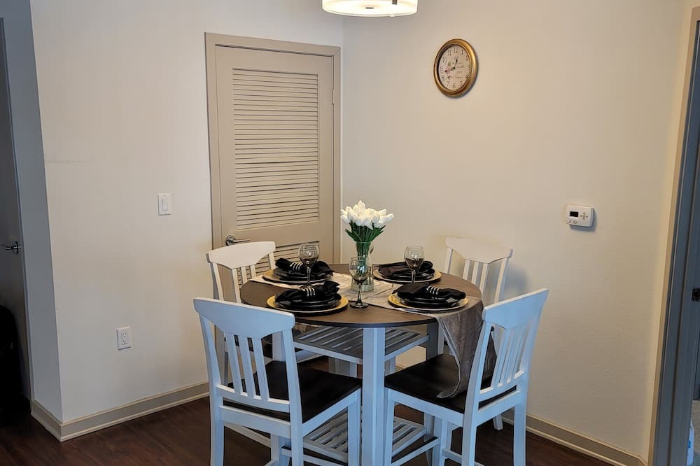 Photo of Kitchen in NoHo Arts District