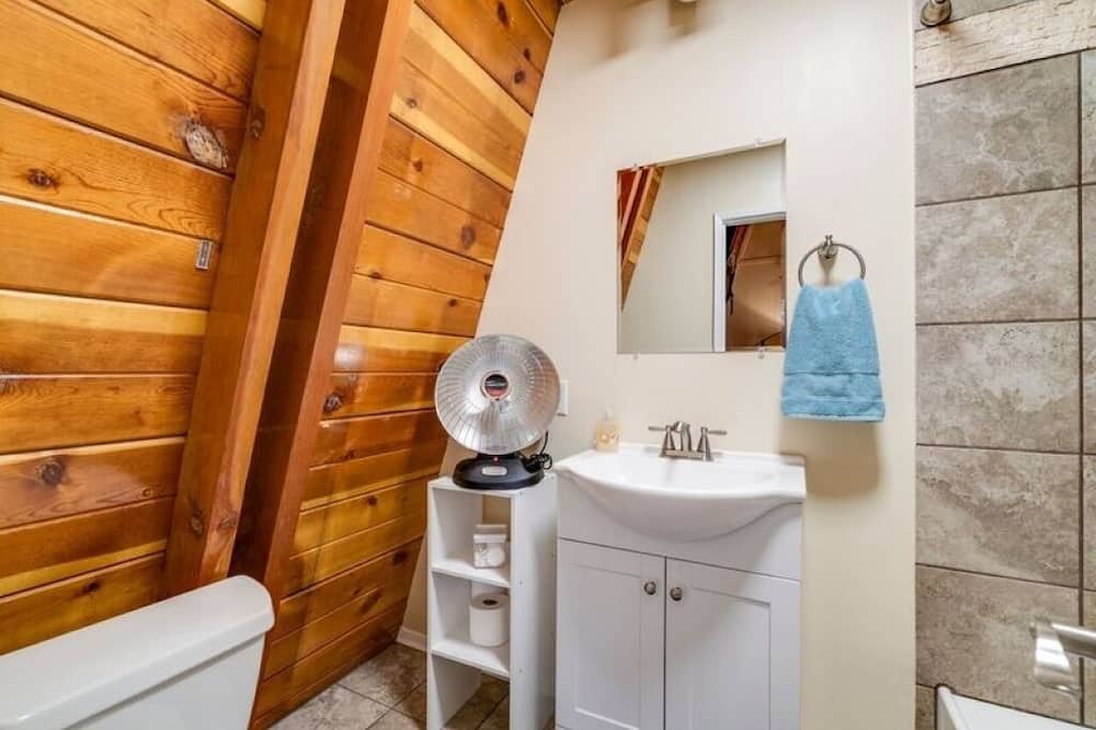 Photo of Bathroom in Big Bear City