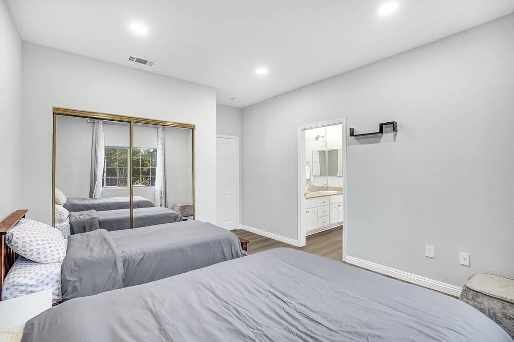 Photo of Bedroom in Chino
