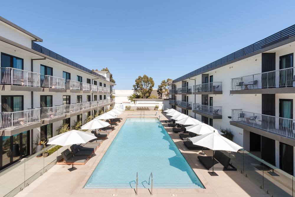 Photo of Outdoor in Inglewood