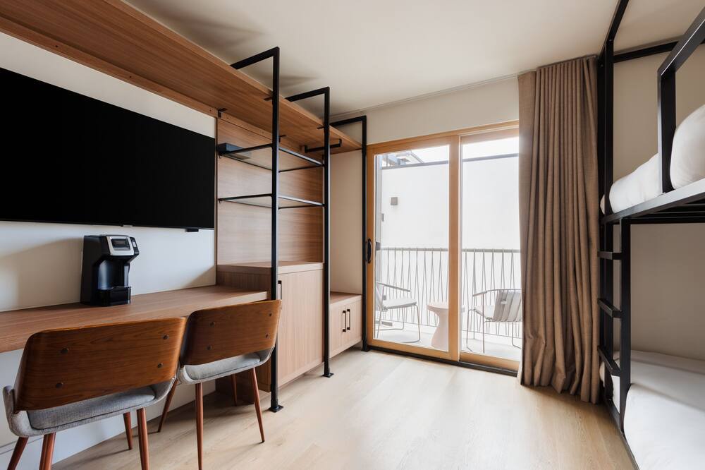 Photo of Bedroom in Inglewood