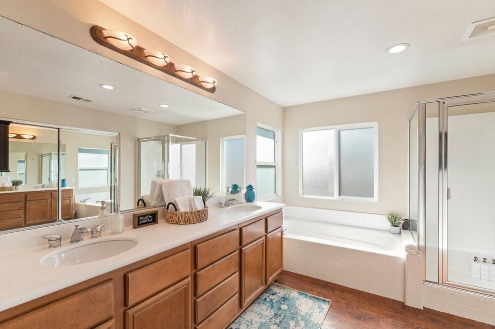 Photo of Bathroom in Menifee
