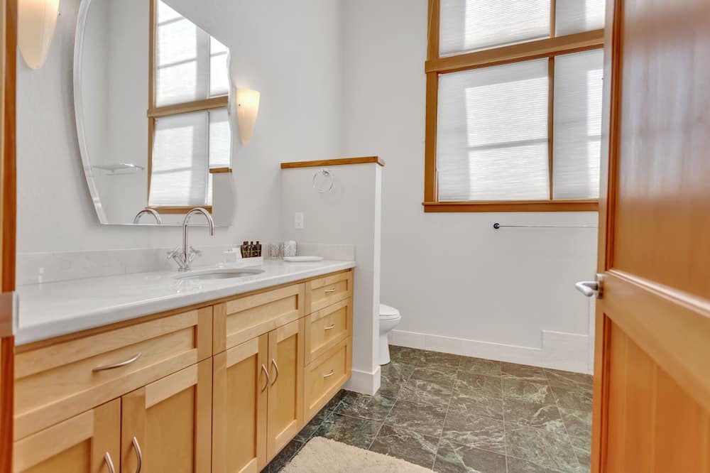 Photo of Bathroom in Bear Valley