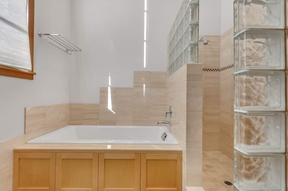 Photo of Bathroom in Bear Valley
