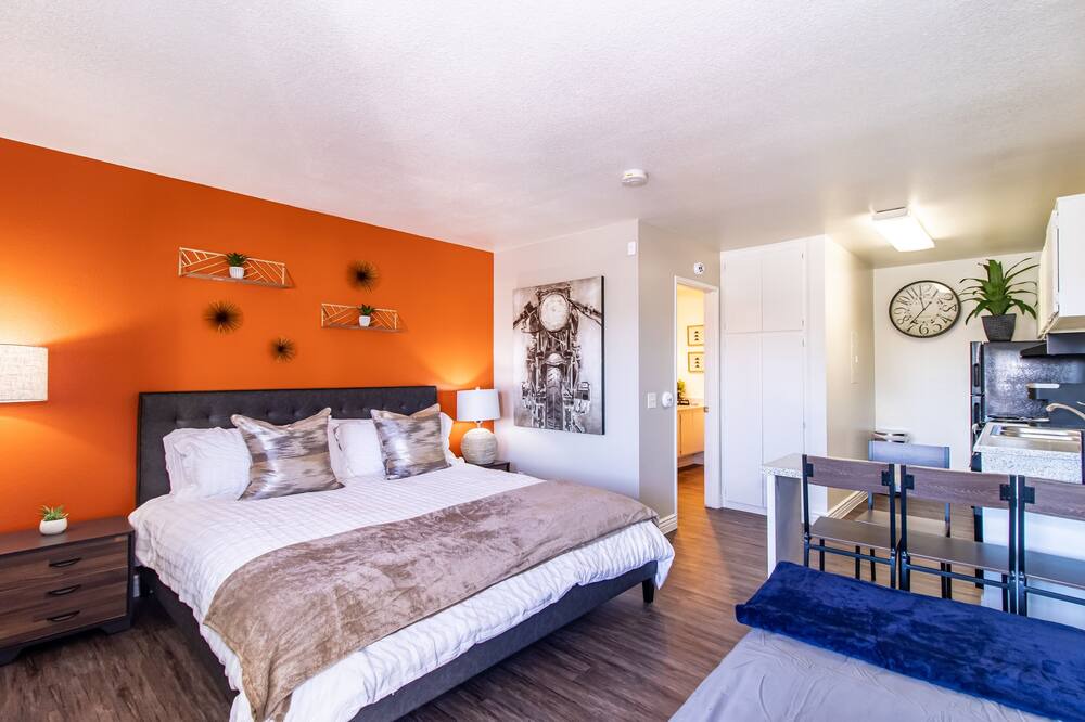Photo of Bedroom in Colton