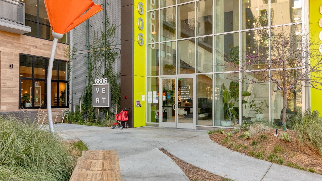 Photo of Outdoor in Warner Center